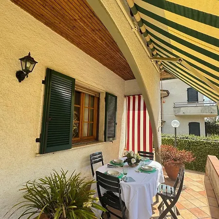 Mokys Lido di Camaiore